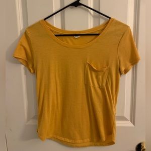 yellow tee
